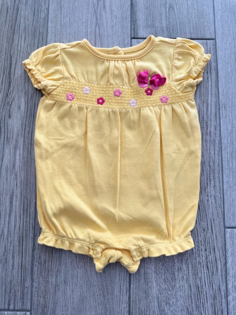 Gymboree Yellow Baby Romper Pink Flower Butterfly Trim Smocked Size 6-9 month